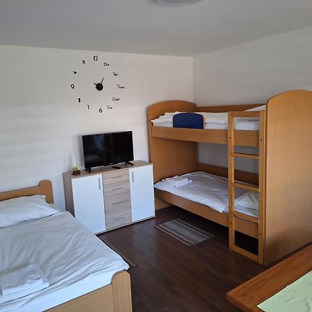 Apartments Silva Ljutomer Eksteriør billede