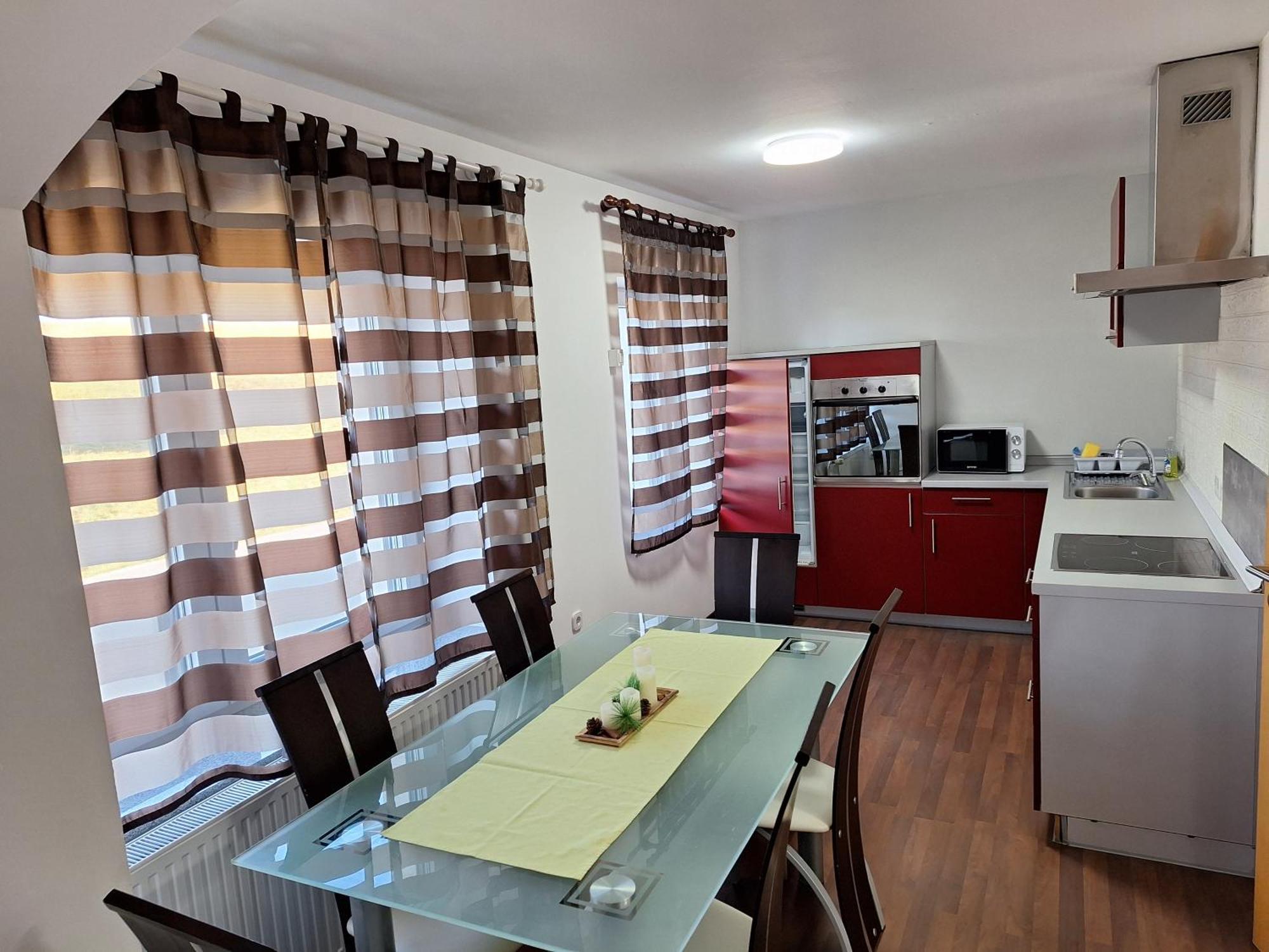 Apartments Silva Ljutomer Eksteriør billede